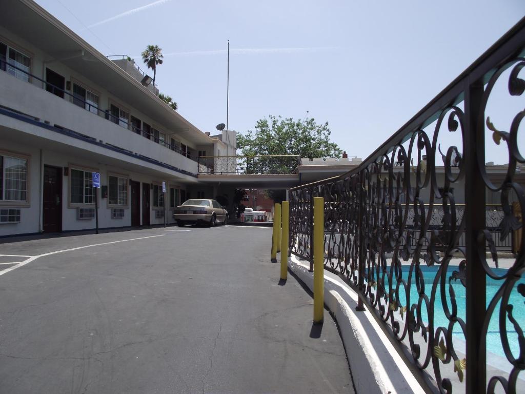 La Royal Viking Motel Los Angeles Exterior photo